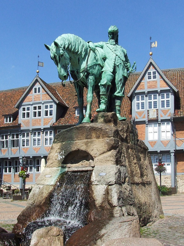 Reiterstandbild am Stadtmarkt in Wolfenbüttel