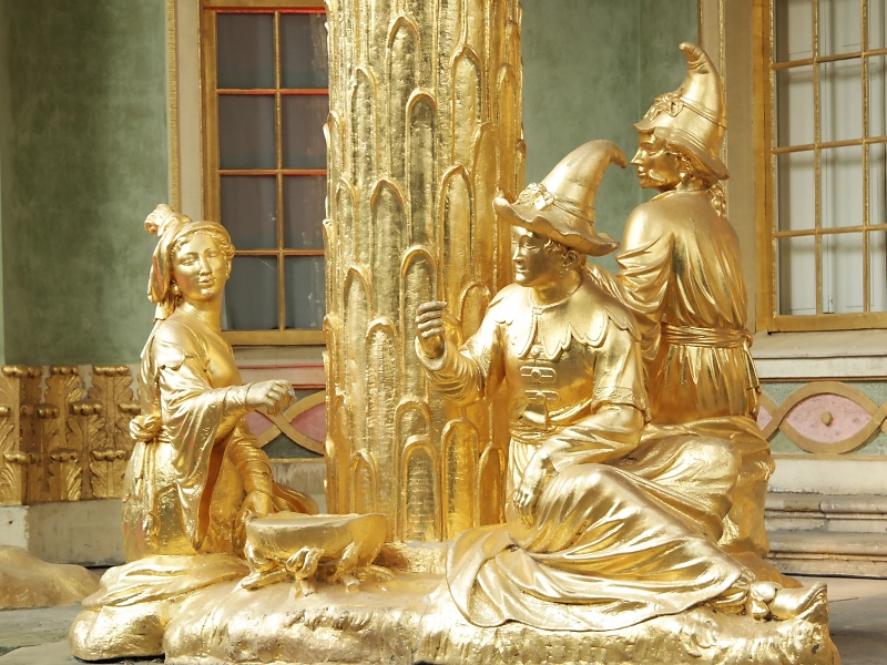 Schloss und Park Sanssouci in Potsdam